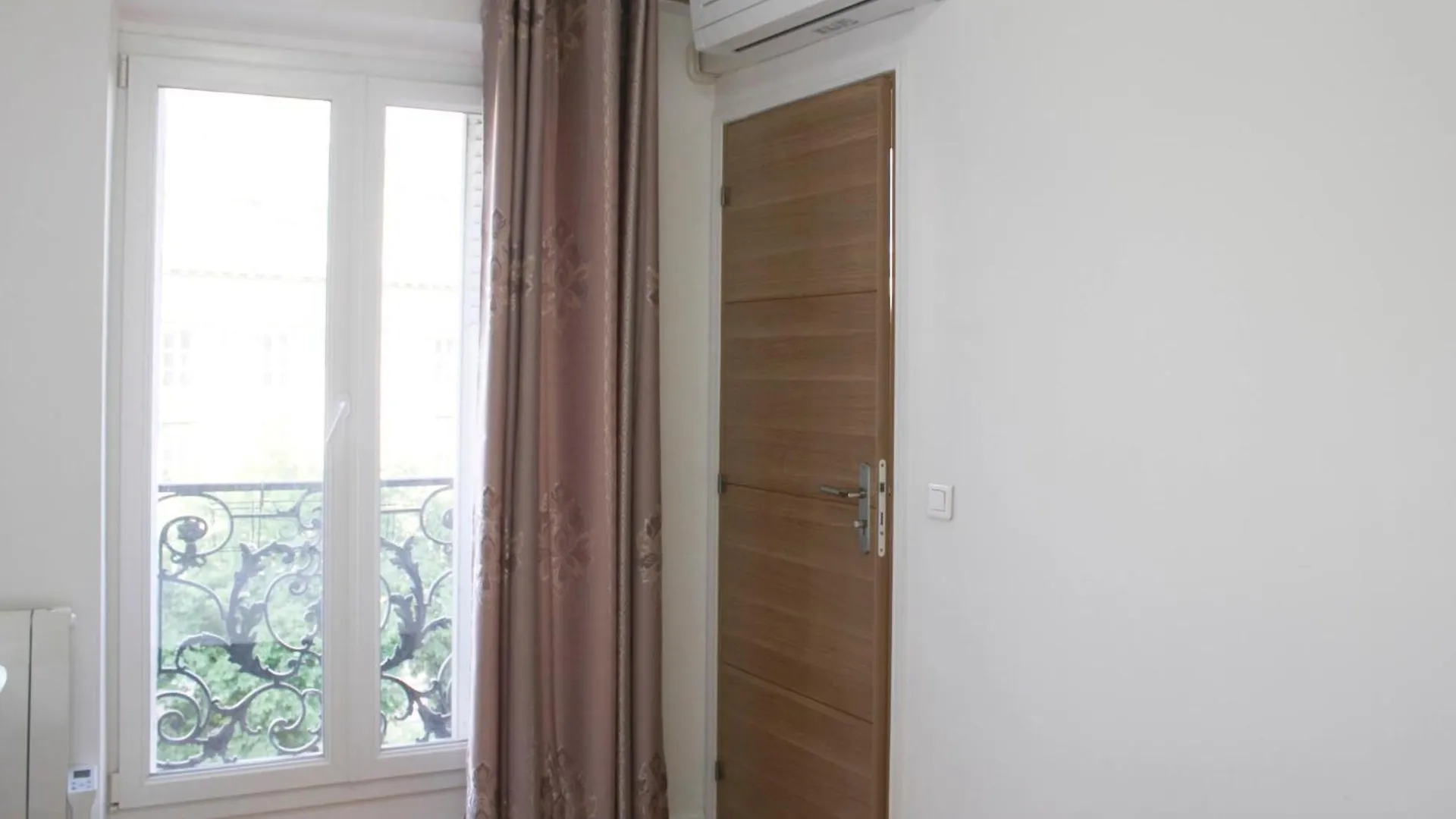 Charming Family T3 In The 10th Apartment