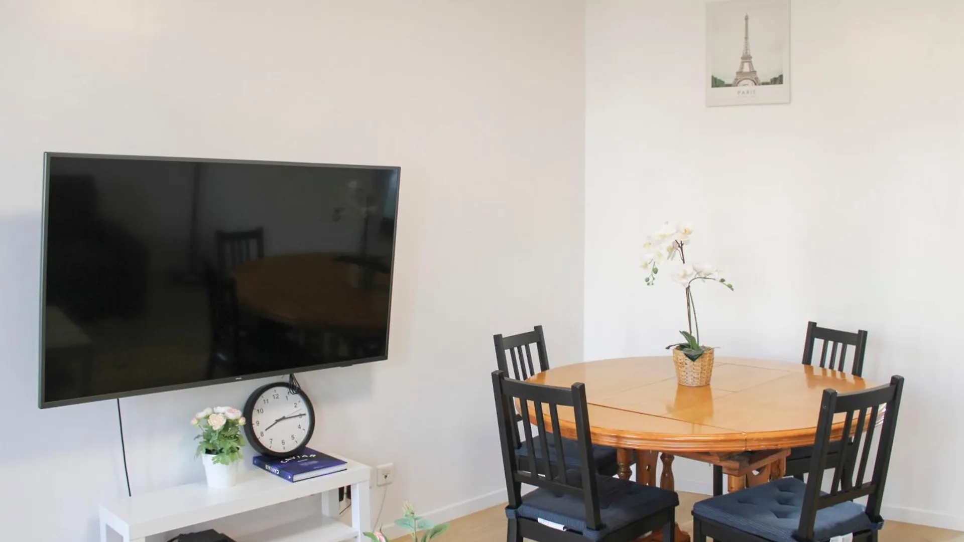 Charming Family T3 In The 10th Apartment Paris